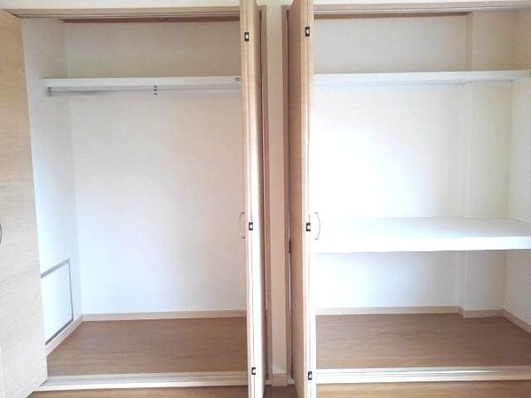 サンヒルズBの物件内観写真